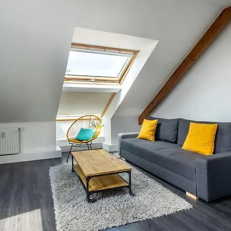 Apartment Rouen, Sous Les Toits, Gare + Parking Rouen